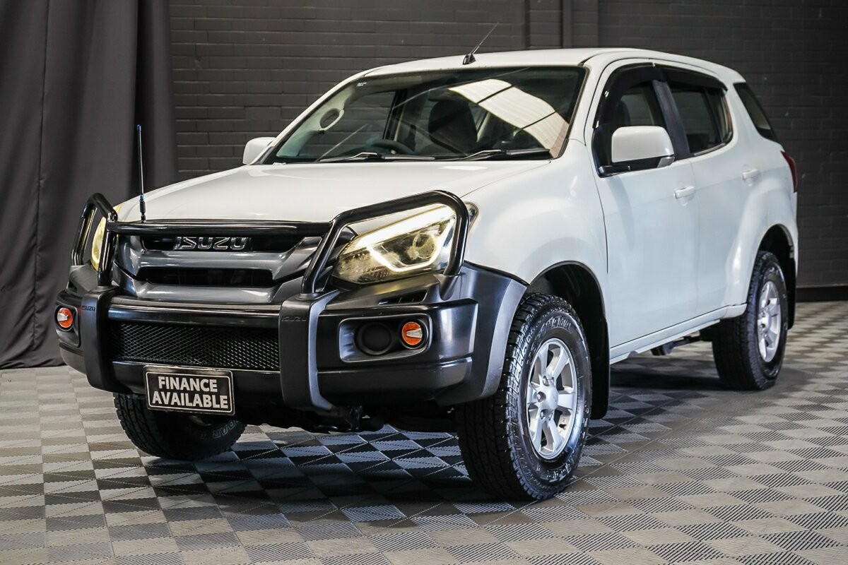 Isuzu Mu-x image 4