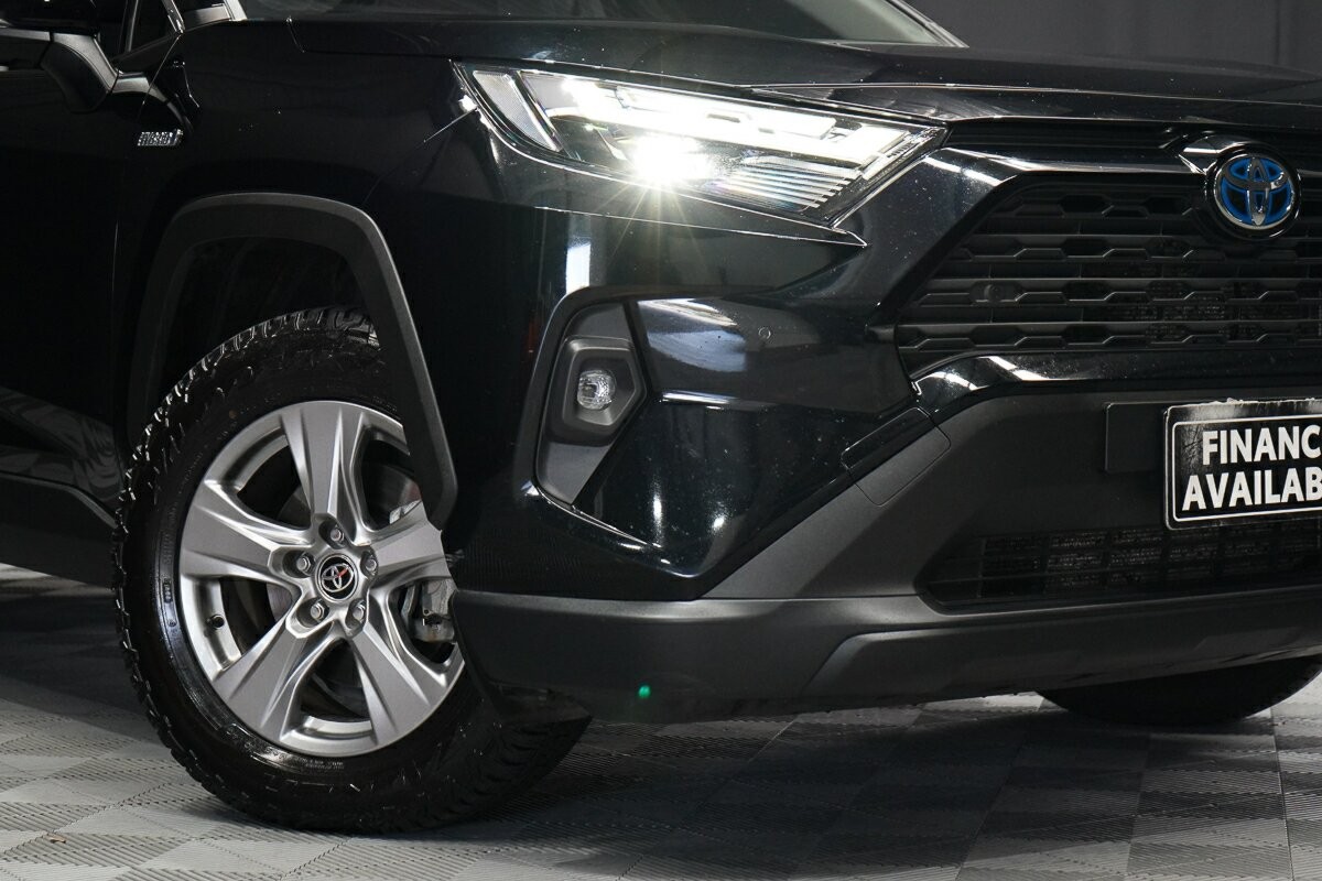 Toyota Rav4 image 2