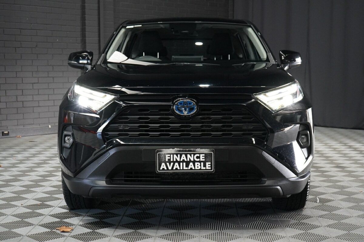 Toyota Rav4 image 3