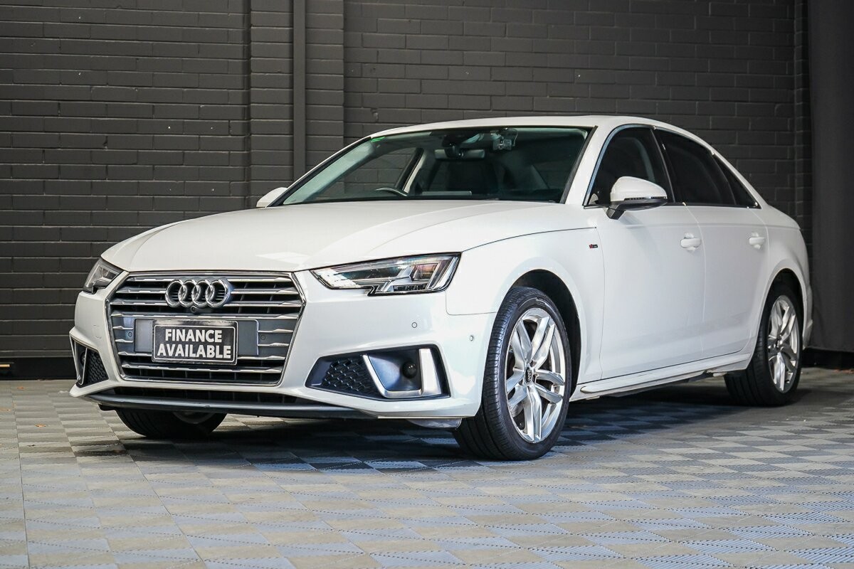 Audi A4 image 4