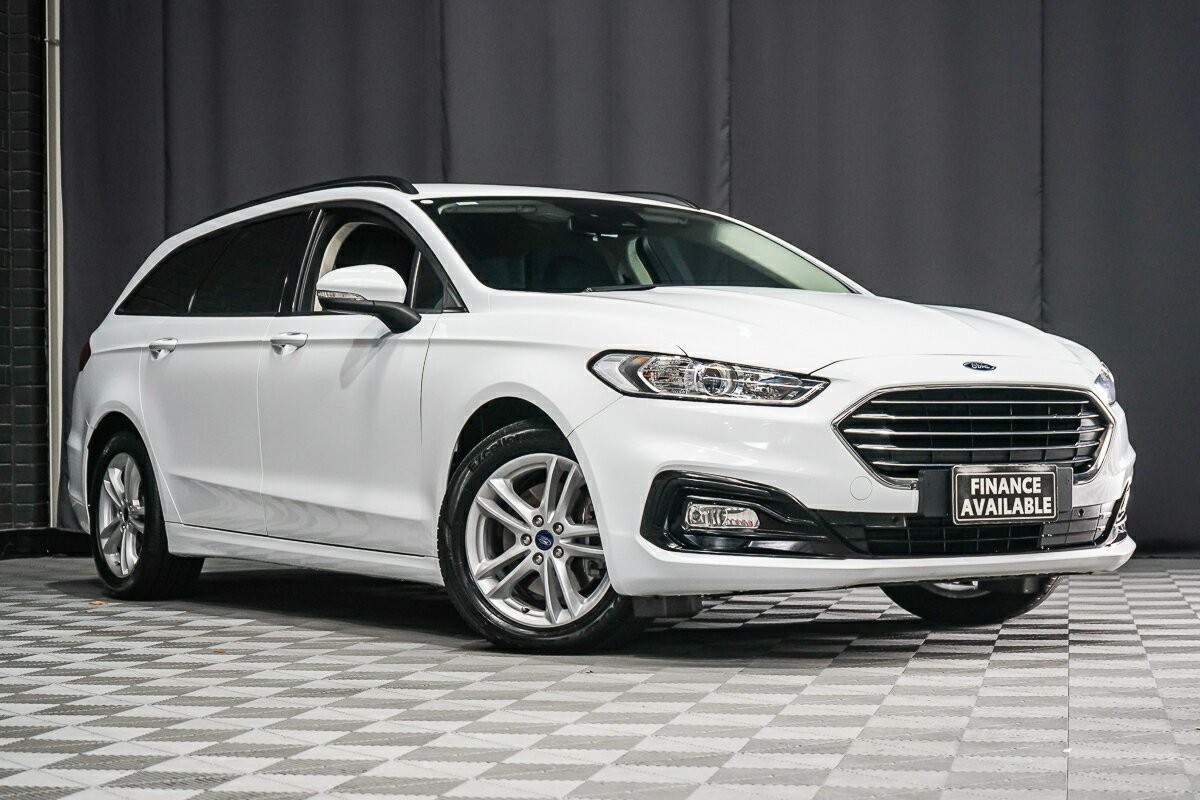 Ford Mondeo image 1