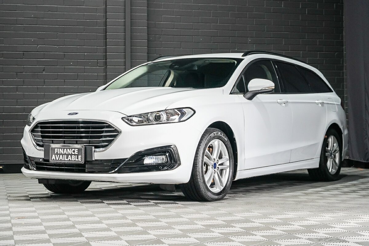 Ford Mondeo image 4