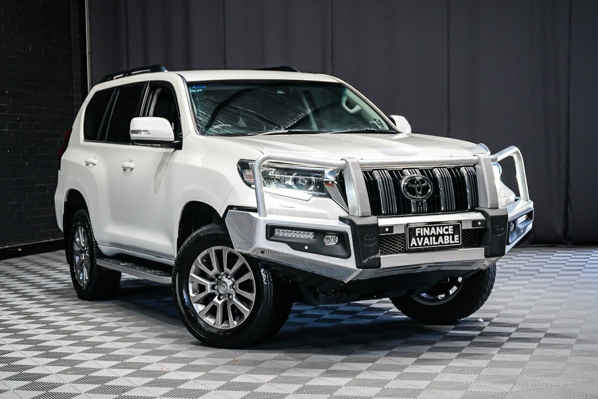 Toyota Landcruiser Prado image 1