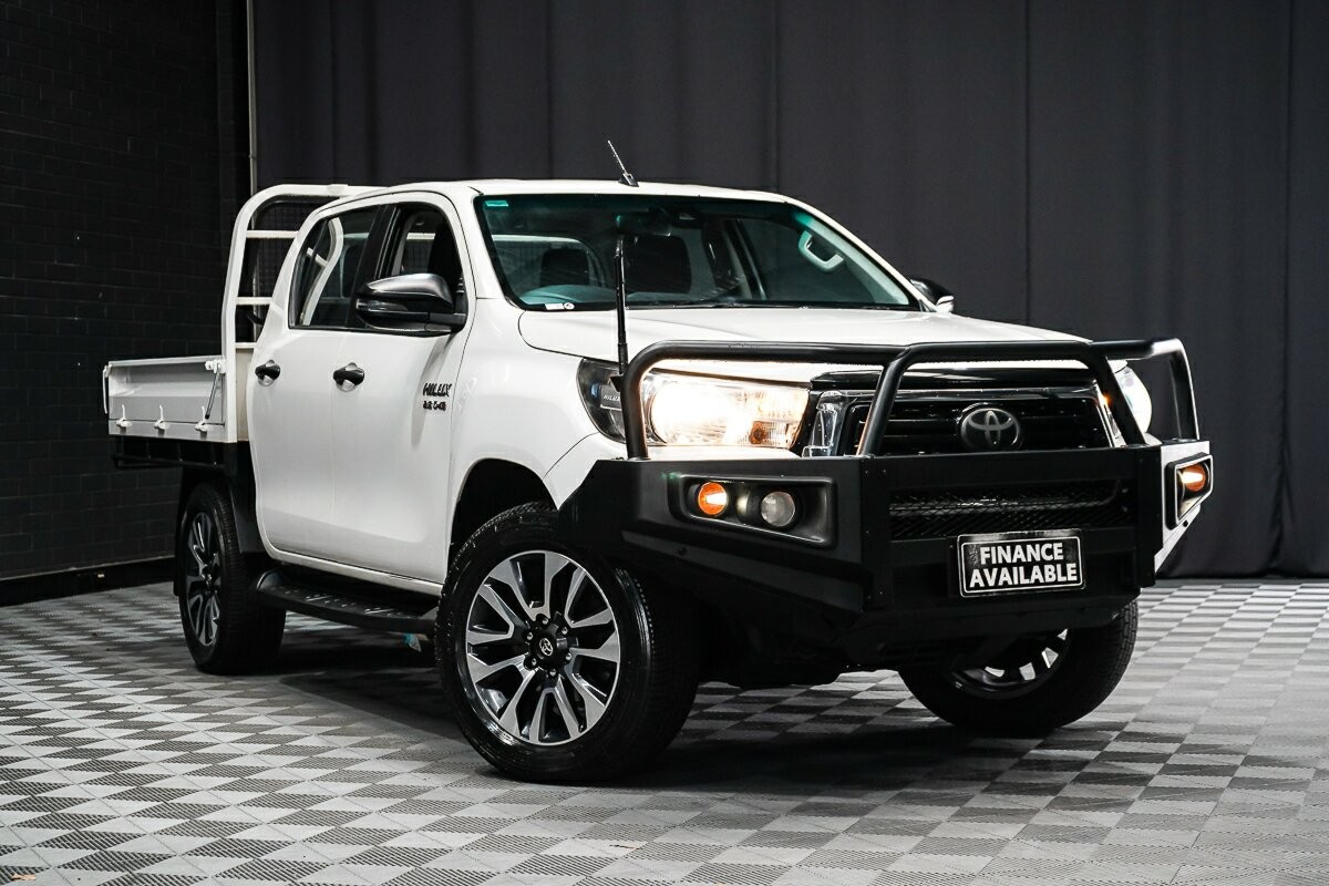 Toyota Hilux image 1