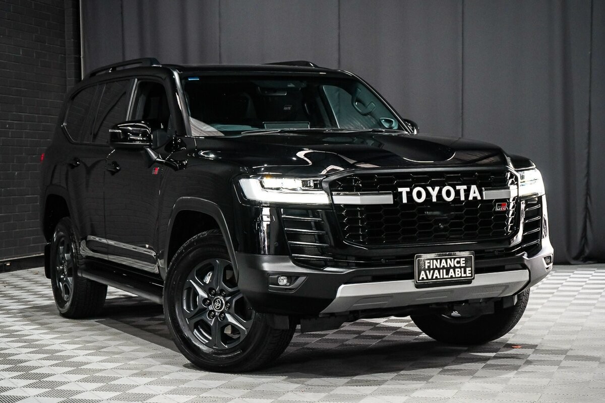 Toyota Landcruiser image 1