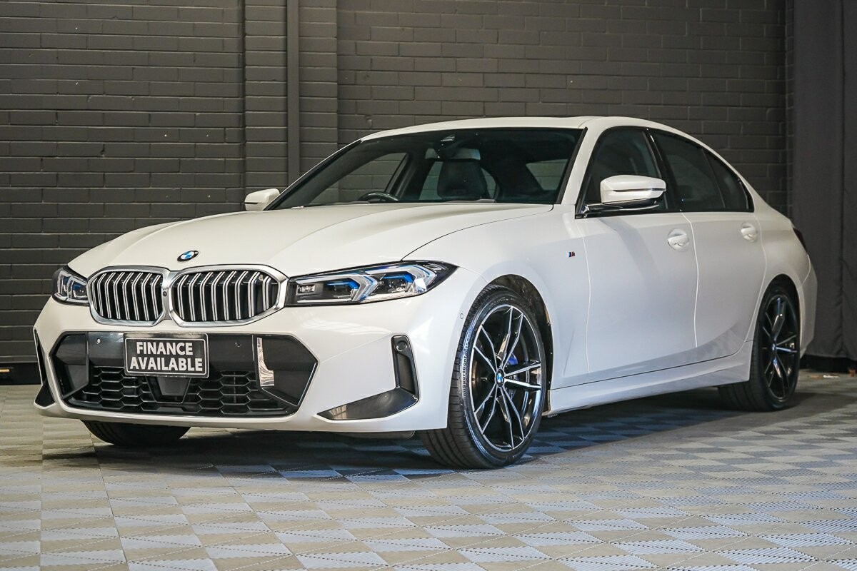 BMW 3 Series image 4