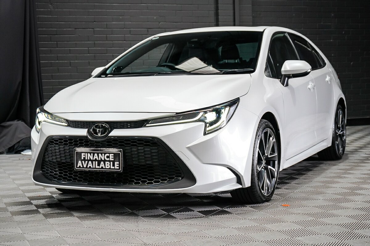 Toyota Corolla image 4