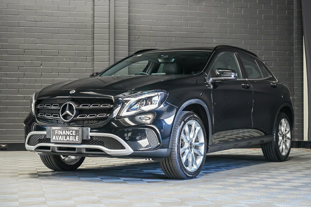 Mercedes Benz Gla-class image 4