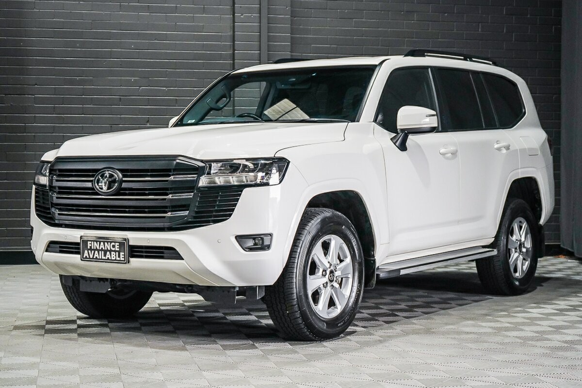 Toyota Landcruiser image 4