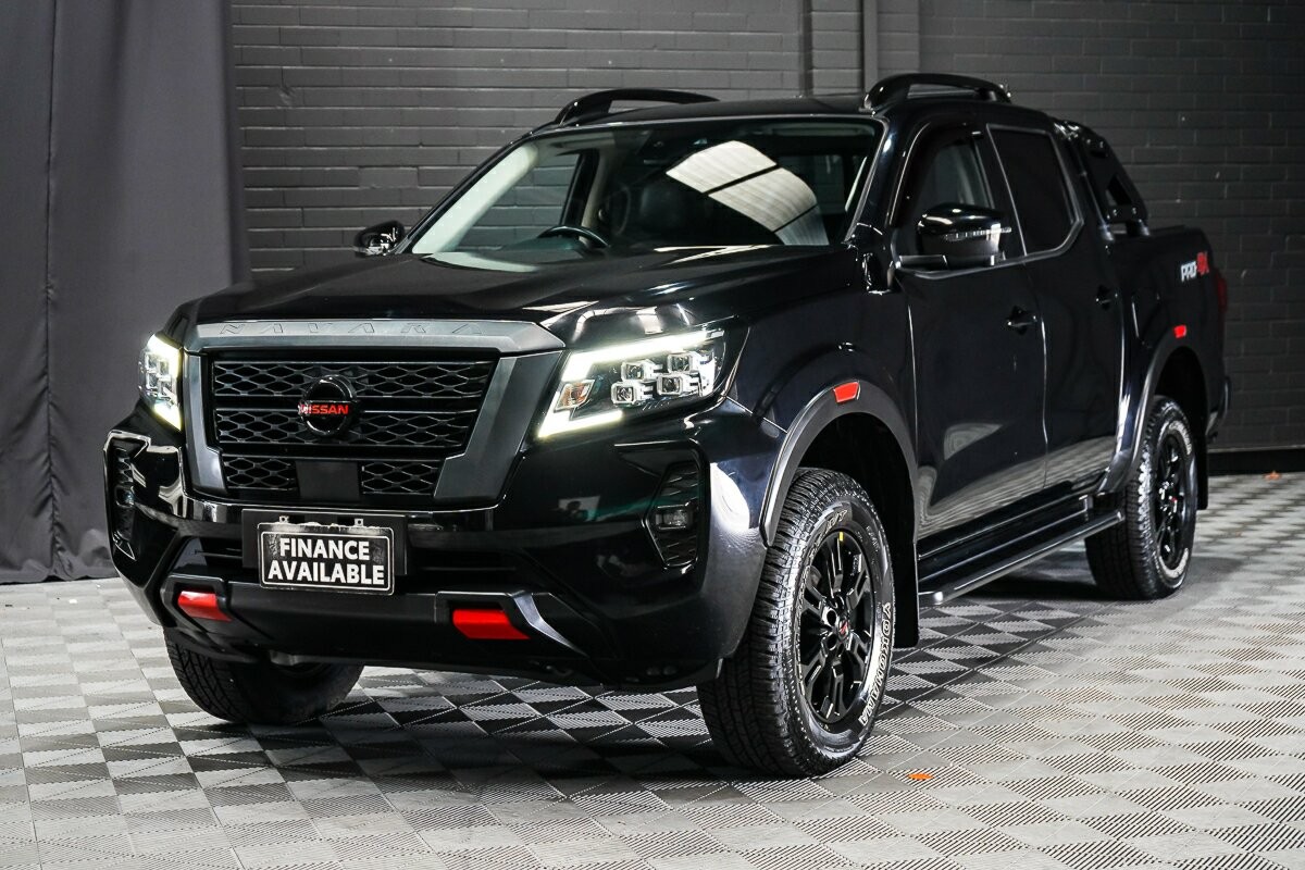 Nissan Navara image 4