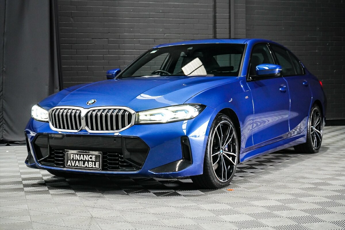 BMW 3 Series image 4
