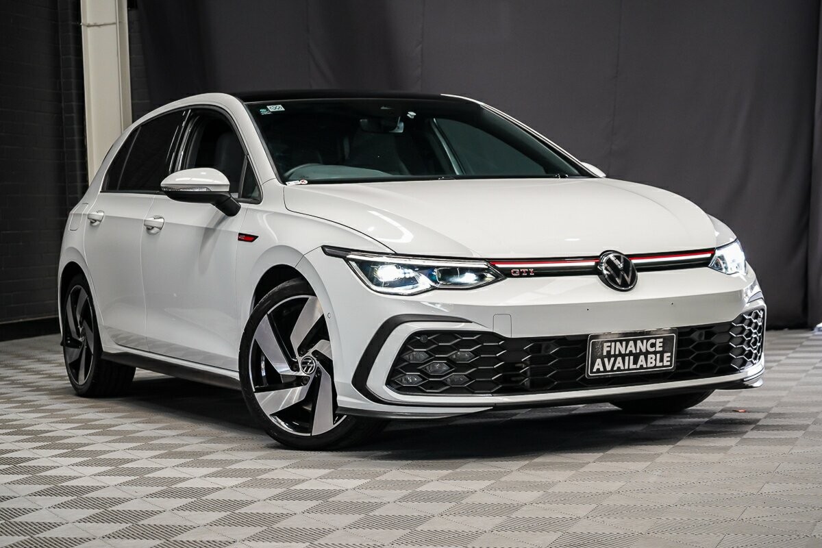 Volkswagen Golf image 1
