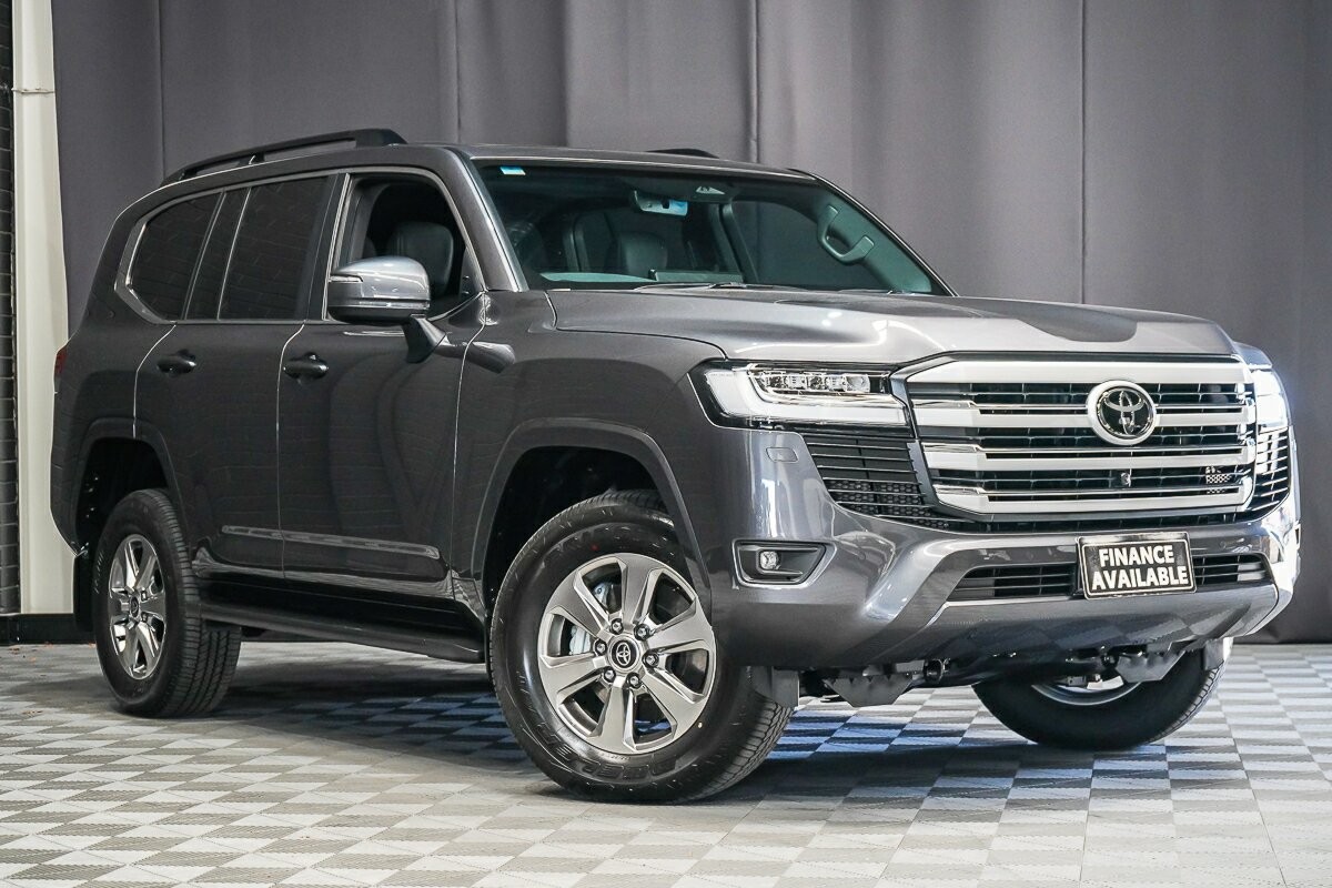 Toyota Landcruiser image 1