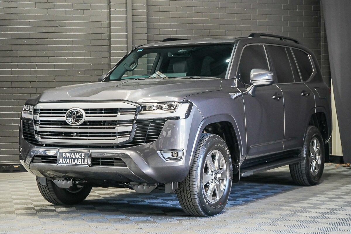 Toyota Landcruiser image 4