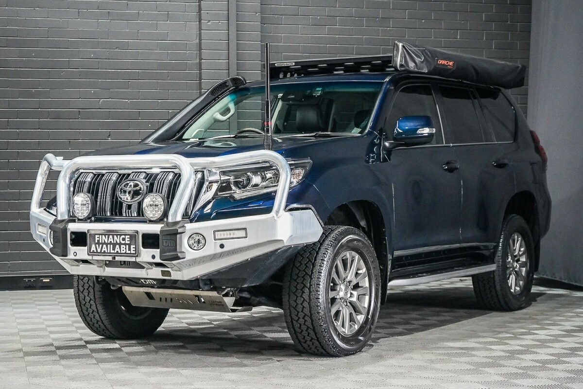 Toyota Landcruiser Prado image 4