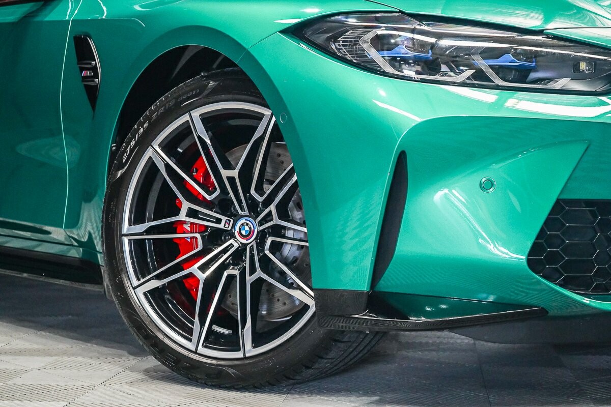 BMW M3 image 2