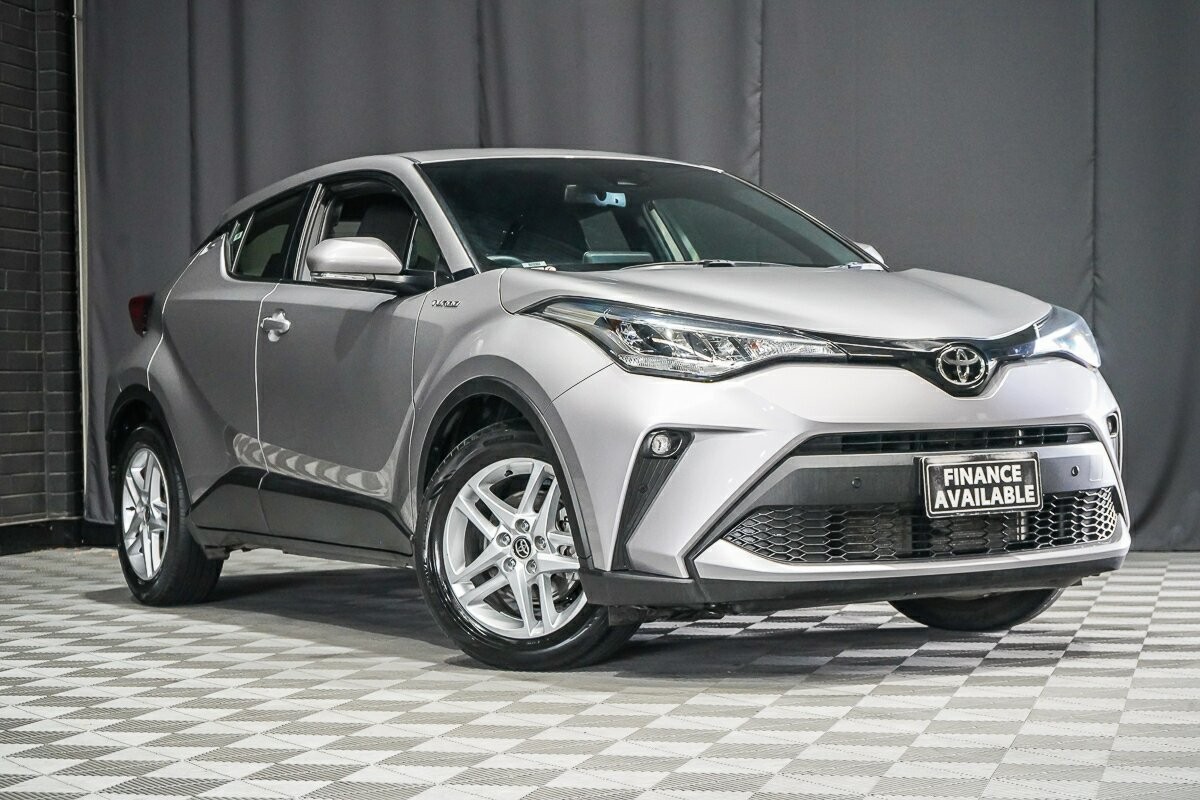 Toyota C-hr image 1