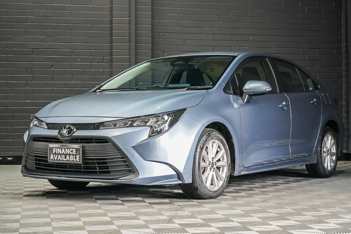 Toyota Corolla image 4