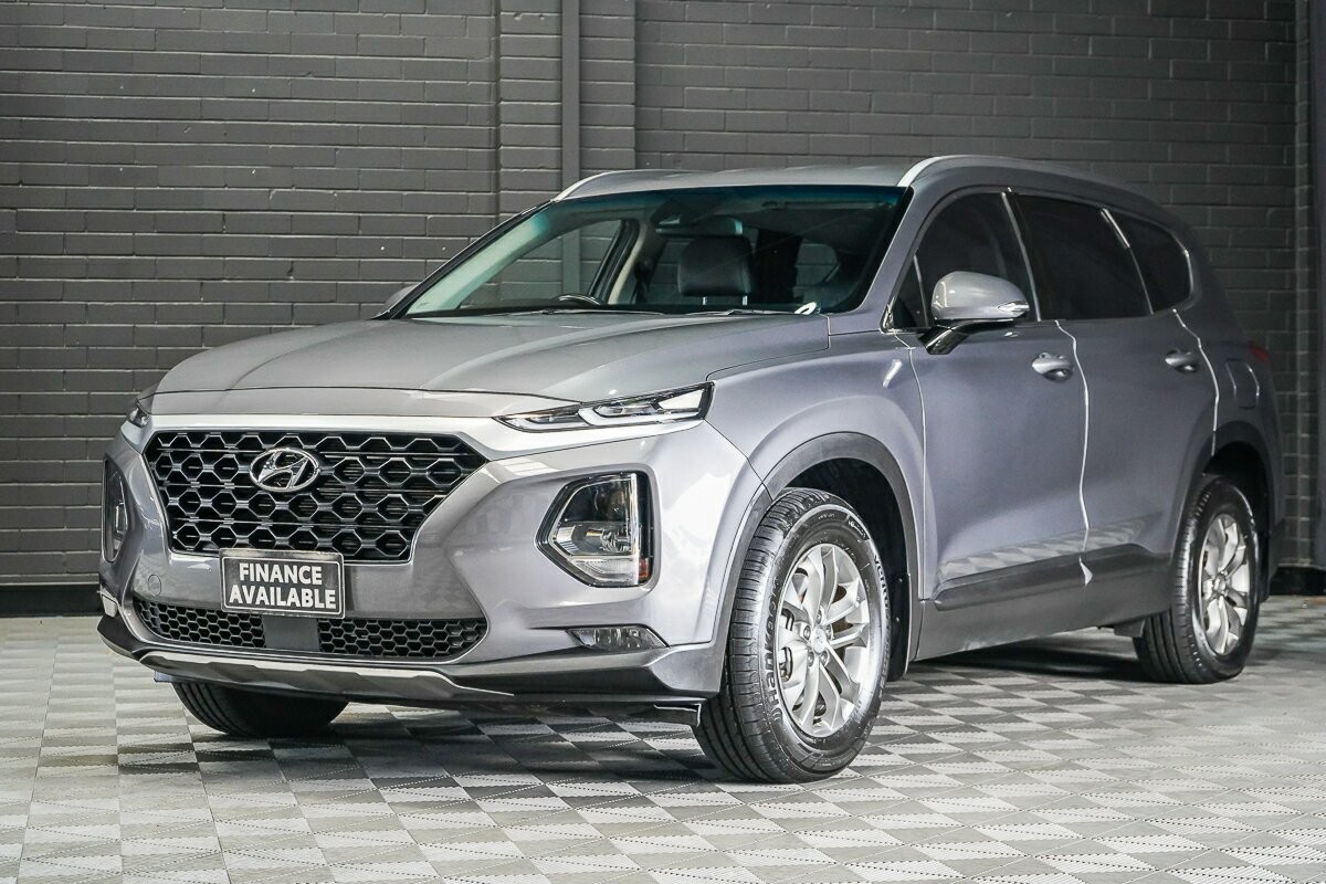 Hyundai Santa Fe image 4