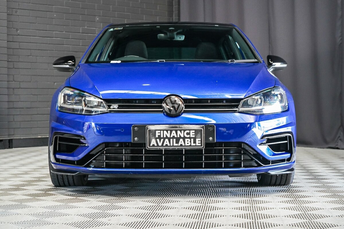 Volkswagen Golf image 3