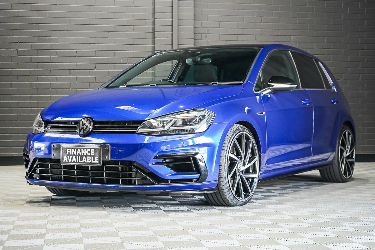 Volkswagen Golf image 4