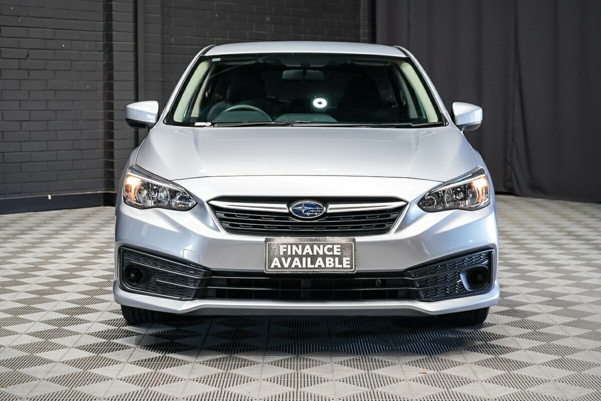 Subaru Impreza image 3