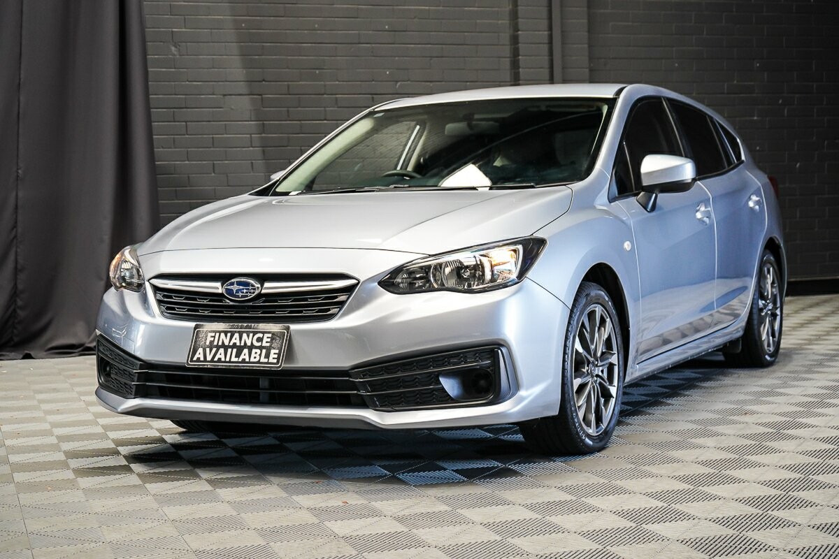 Subaru Impreza image 4