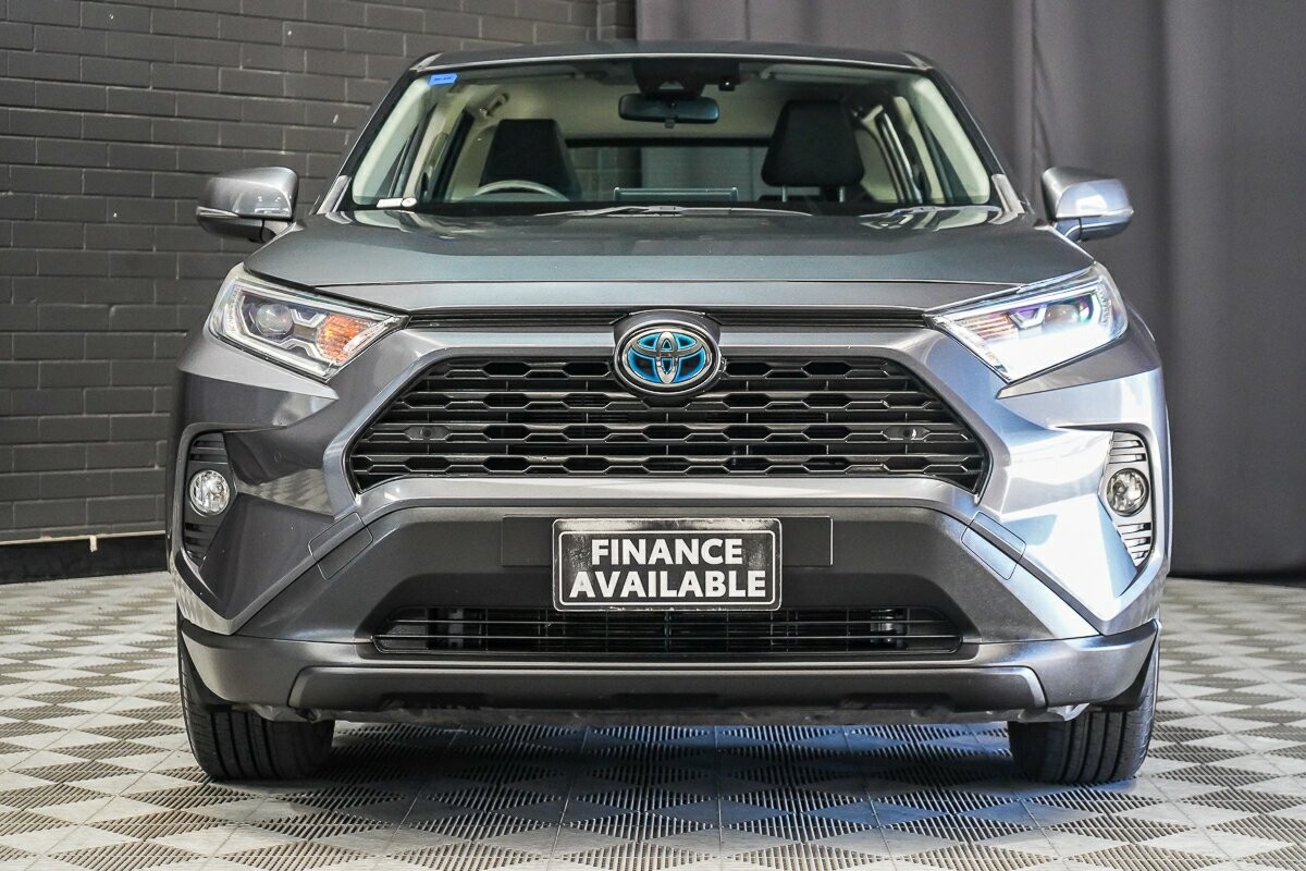 Toyota Rav4 image 3