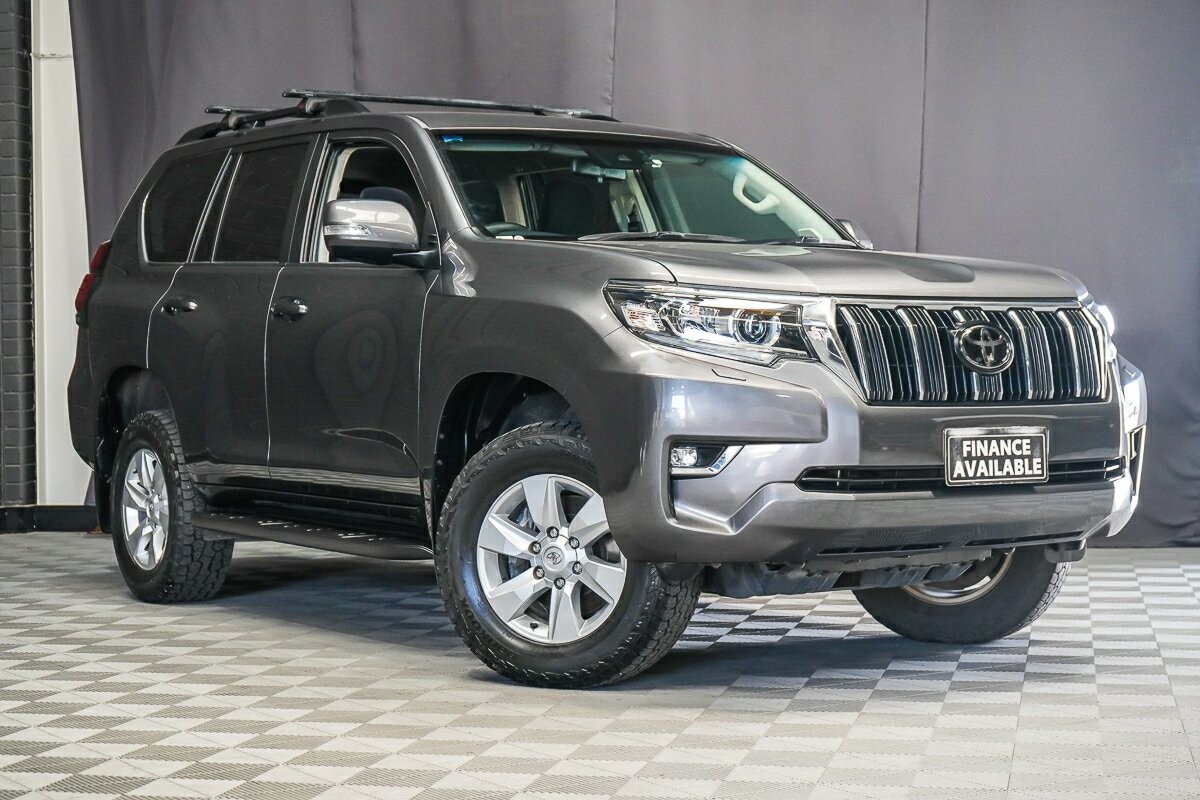 Toyota Landcruiser Prado image 1