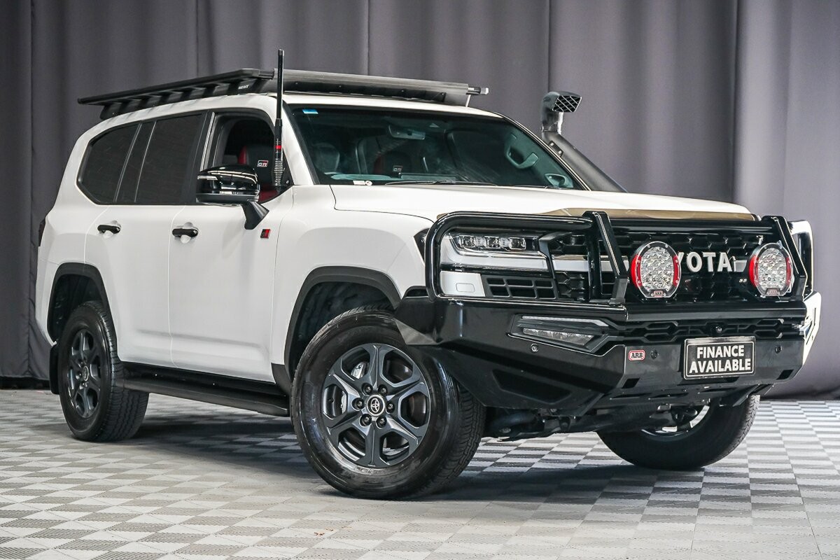 Toyota Landcruiser image 1