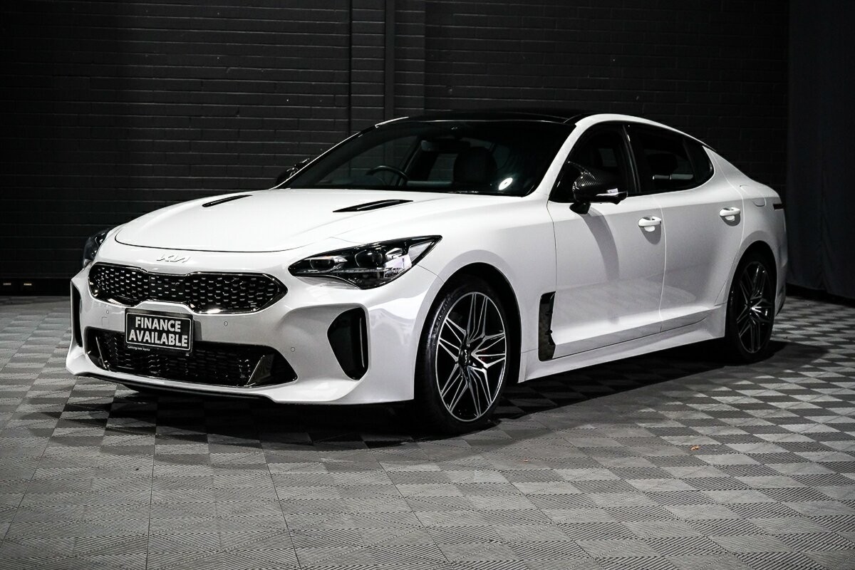 Kia Stinger image 4