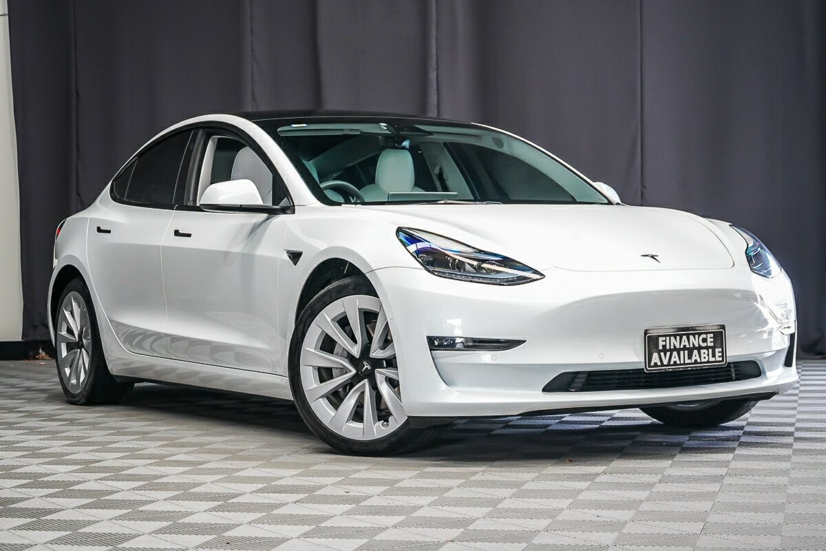 Tesla Model 3 image 1