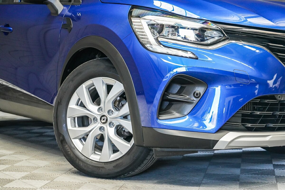 Renault Captur image 2
