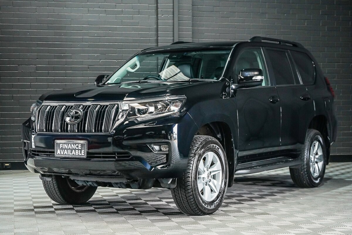Toyota Landcruiser Prado image 4