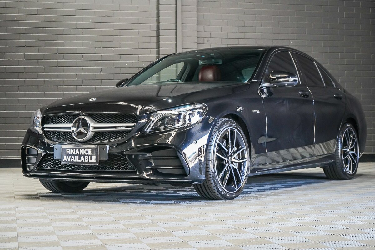 Mercedes Benz C-class image 4