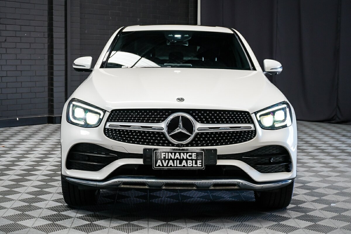 Mercedes Benz Glc-class image 3
