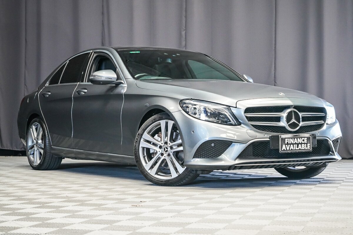 Mercedes Benz C-class image 1