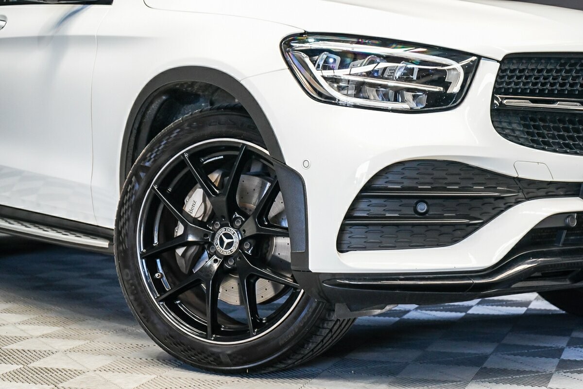Mercedes Benz Glc-class image 2