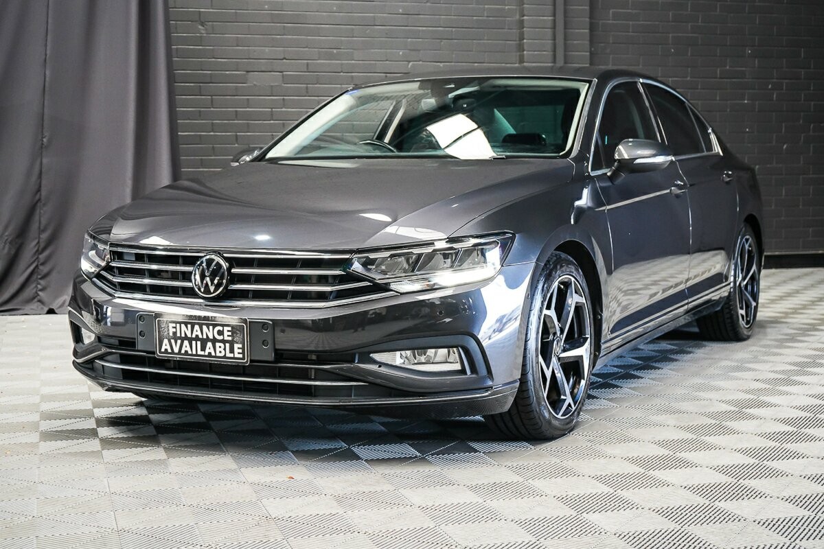 Volkswagen Passat image 4