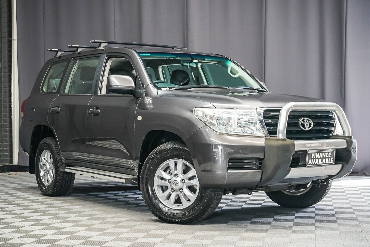 Toyota Landcruiser image 1