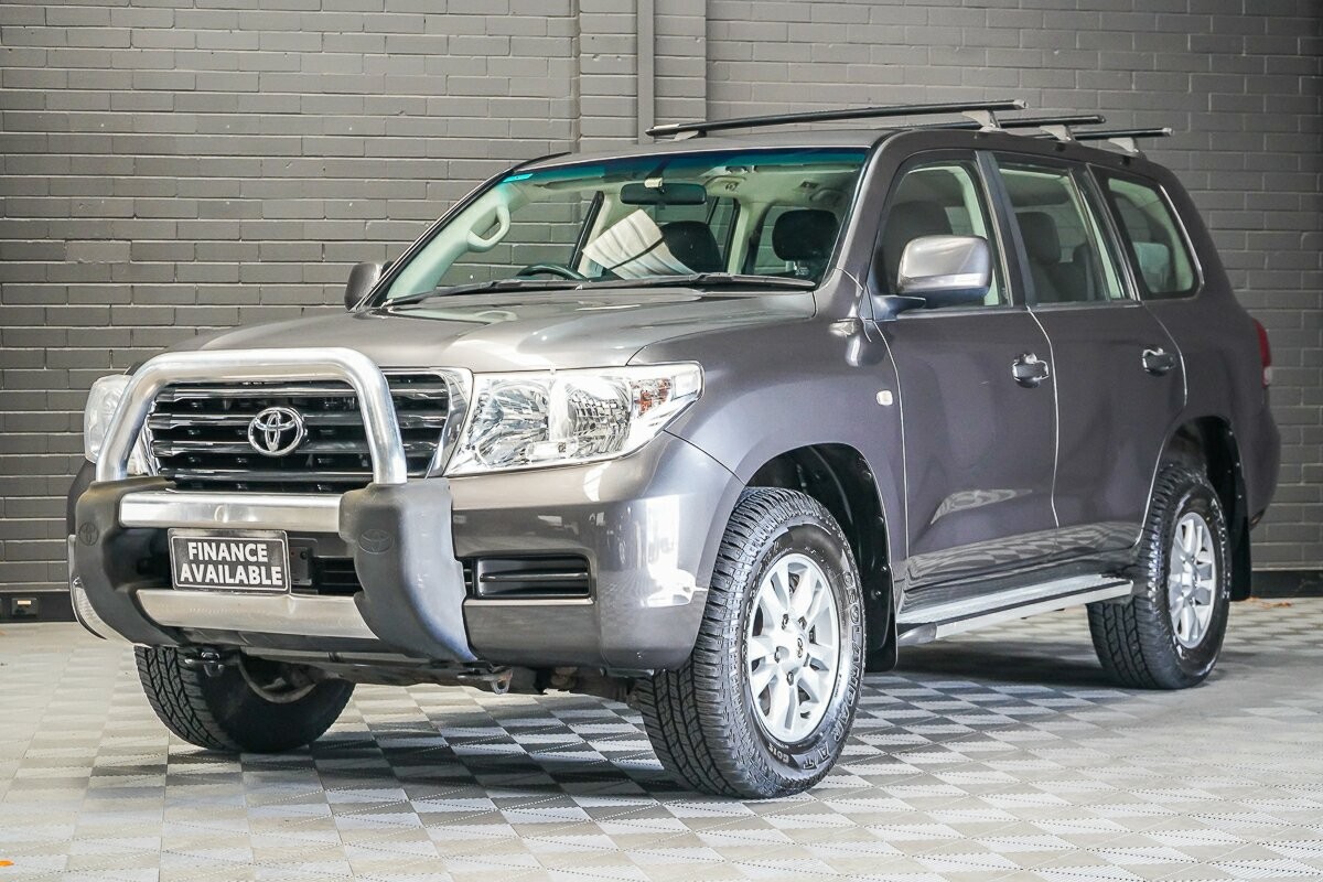 Toyota Landcruiser image 4