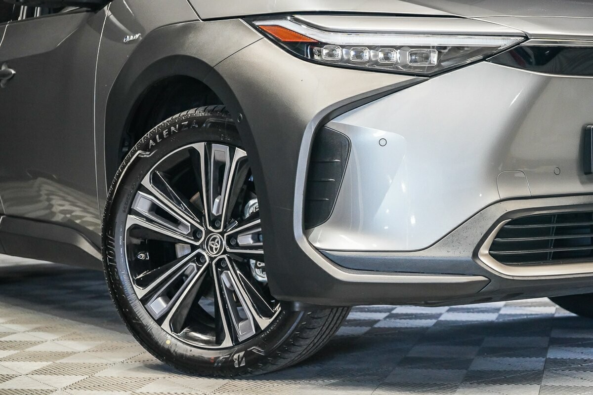 Toyota Bz4x image 2