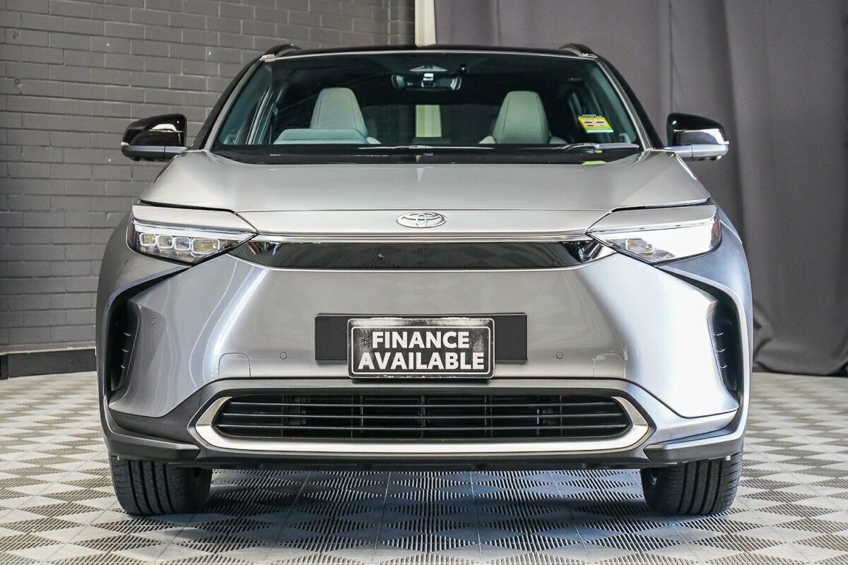Toyota Bz4x image 3