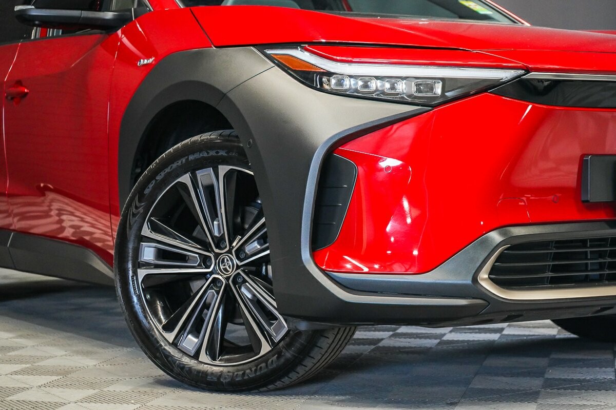 Toyota Bz4x image 2