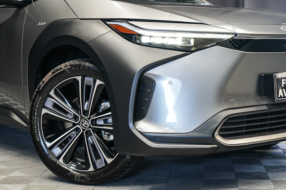 Toyota Bz4x image 2
