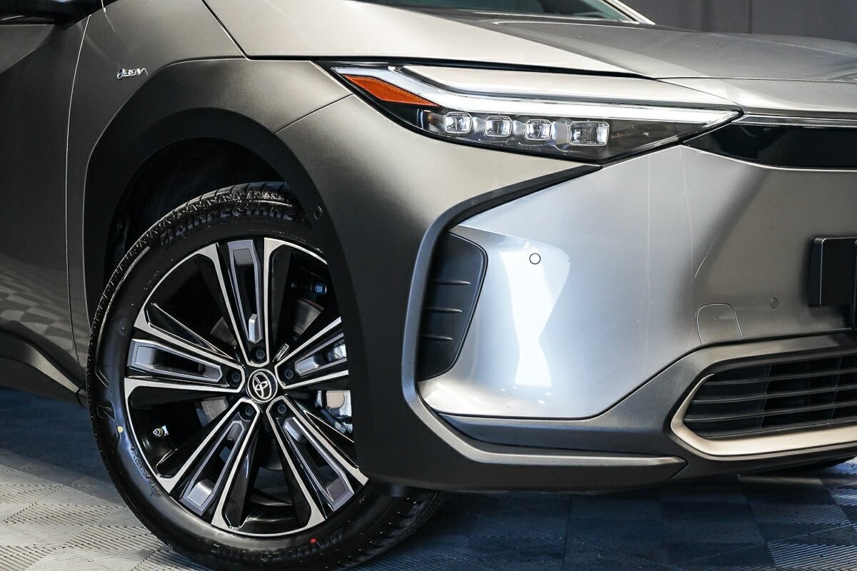 Toyota Bz4x image 2