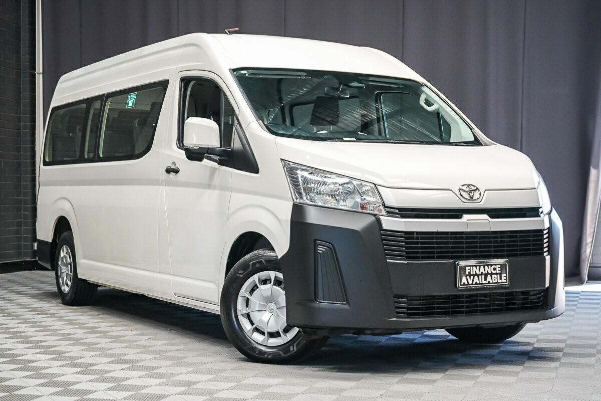 Toyota Hiace image 1
