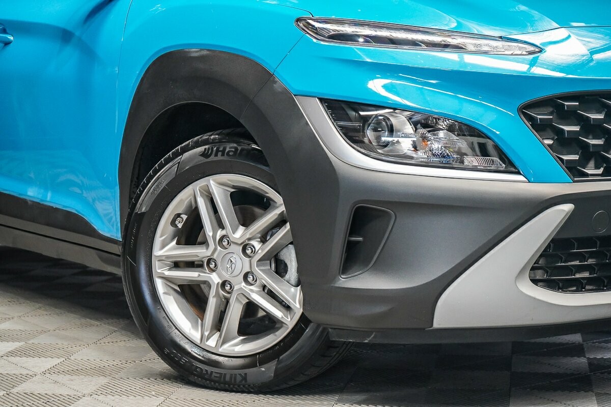Hyundai Kona image 2