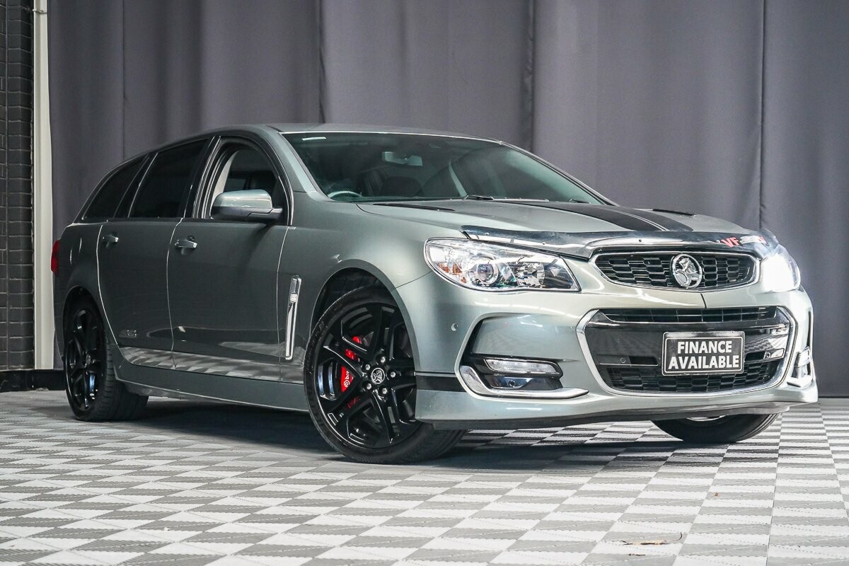 Holden Commodore image 1