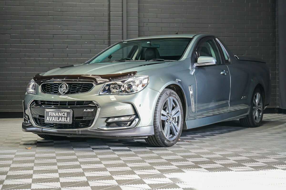 Holden Ute image 4